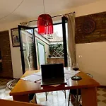 La Mansarda شقة