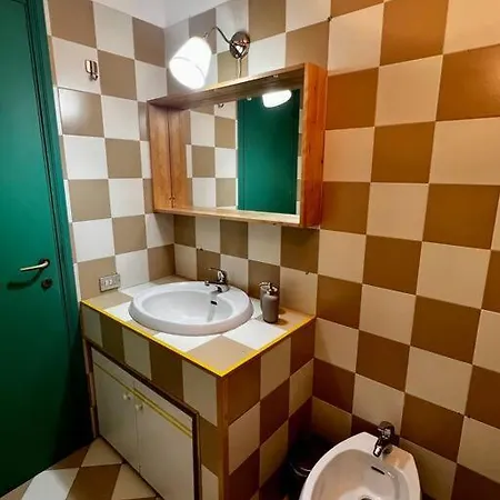 La Mansarda Apartment *